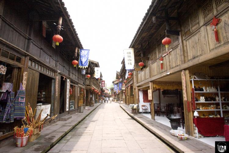 Chengdu Thumbnail