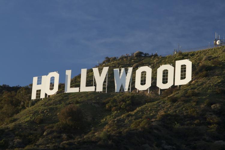Hollywood Thumbnail
